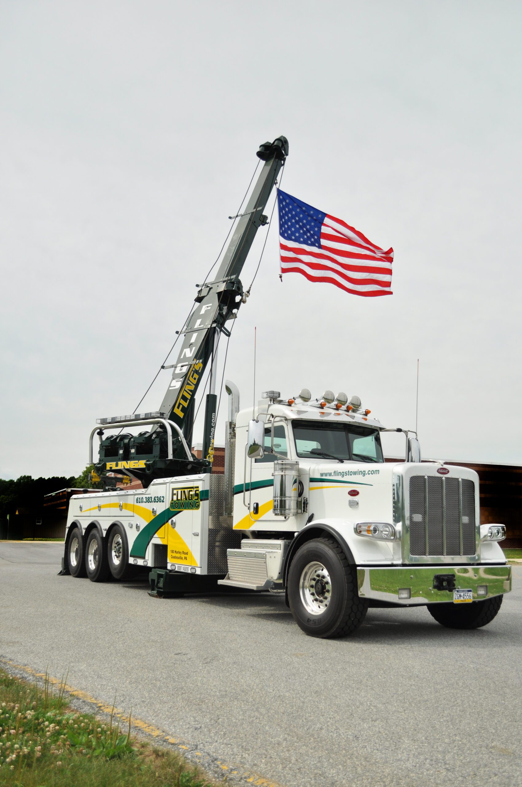 Flings towing July 4th 2016 rotator tow truck with american flag coatesville pa