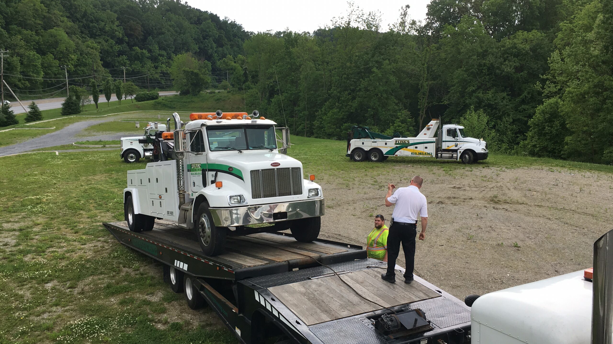 flings towing 35 ton landoll construction equipment transportation trailer 3