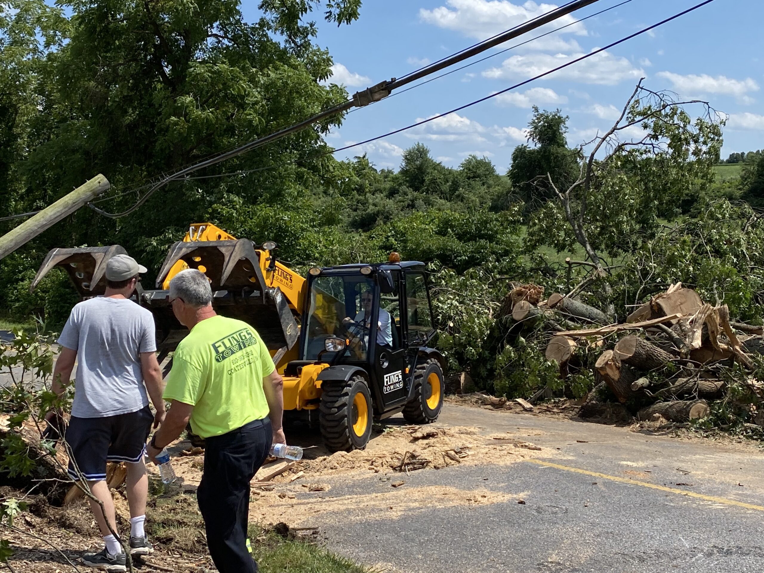 flings towing black oak tree layton park coatesville pennsylvania storm clean up_7 Fling's Towing 50-ton wrecker moving a massive 1700s era black oak tree at Layton Park in Coatesville, PA